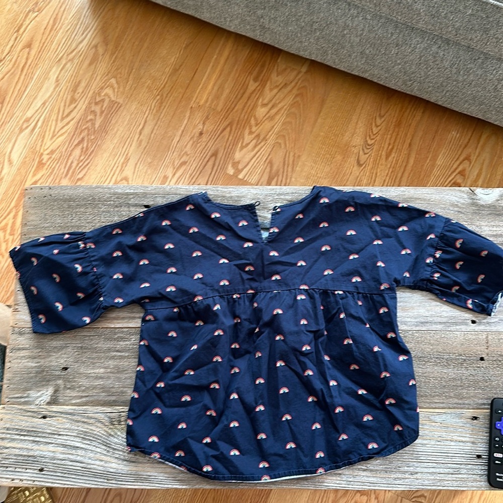 Gymboree size L girls rainbow shirt
